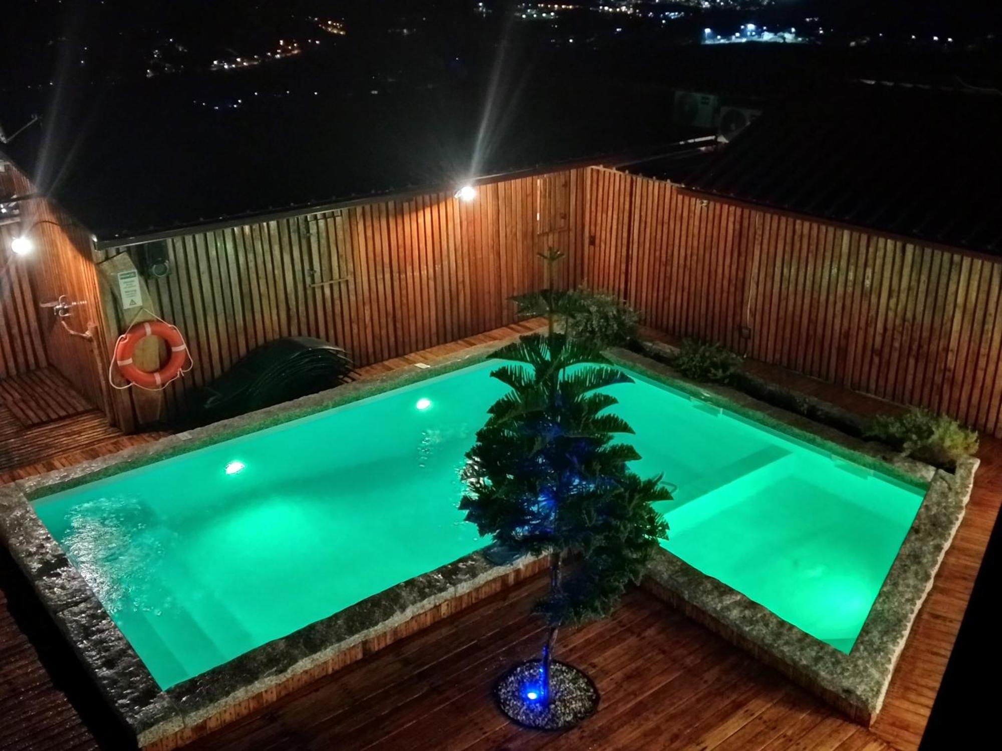 הוילה ארקוס דה ואלדבז Casa Do Outeiro מראה חיצוני תמונה
